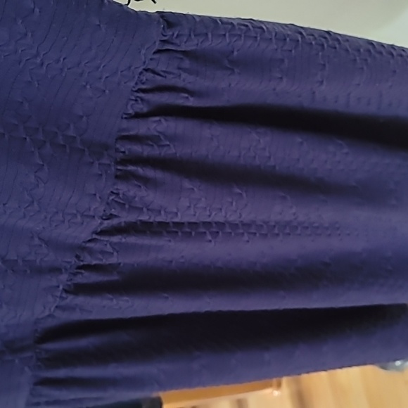 ๐5/$20๐ Lily Rose Dress - Picture 4 of 4